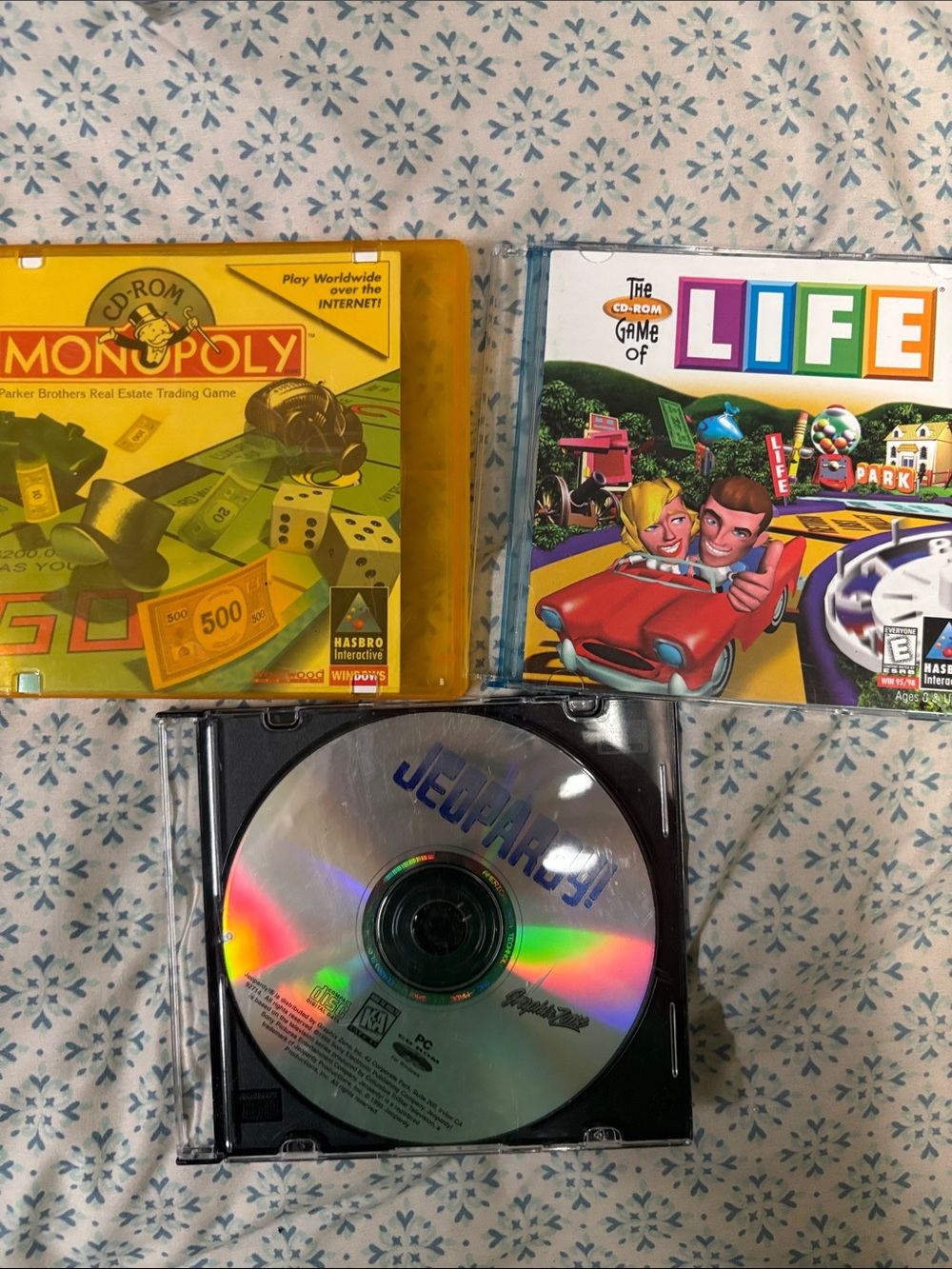 Hasbro The Game of Life PC CD-ROM also jeopardy and monopoly games